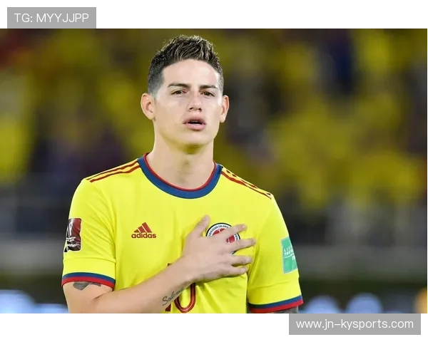 哥伦比亚队中场罗德里格斯在巴黎奥运会上展现出强大的组织能力